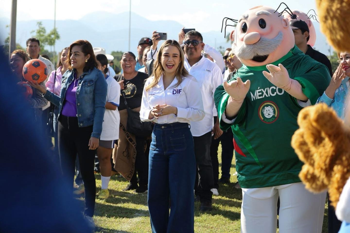 Inaugura Lucy de Gattas la primera Copa Unión Intersecundarias 2025 en Ciudad Victoria