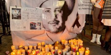 Ciudadanos marchan en Morelia para exigir justicia por el asesinato de Carlos Manzo