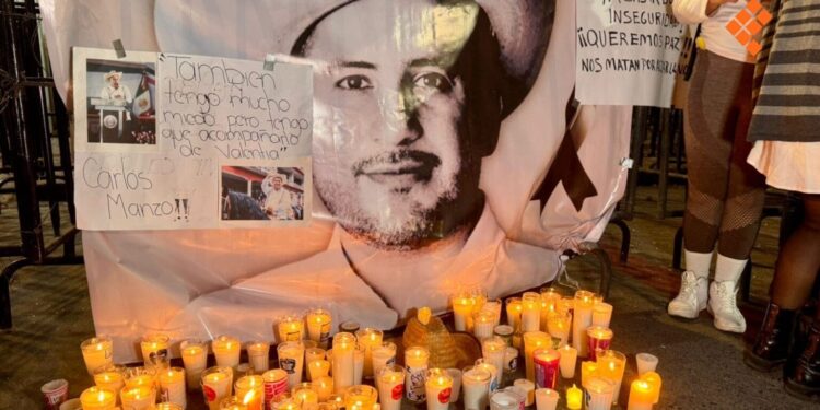 Ciudadanos marchan en Morelia para exigir justicia por el asesinato de Carlos Manzo